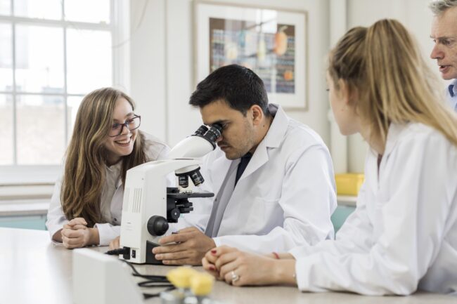 Science Laboratorio escola
