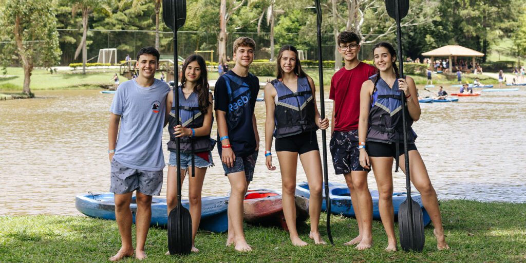 Temporada de Férias do NR atualmente: convivência entre meninos e meninas e educação experiencial